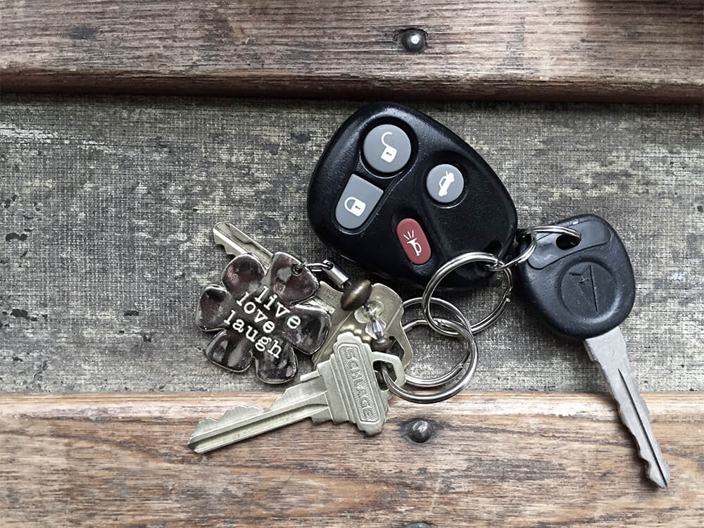 We lost the key. Keys. Key car. Кипа ключей. Old car Keys.